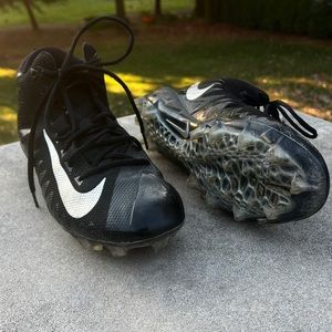 Nike baseball cleats